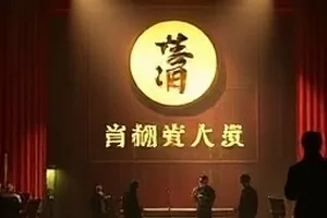第七号站台 夜晚末班车进站的瞬间